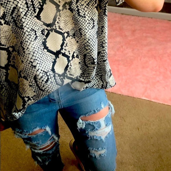 Last 1! Cello Jeans Distressed Skinny! Stretchy! - Picture 13 of 15